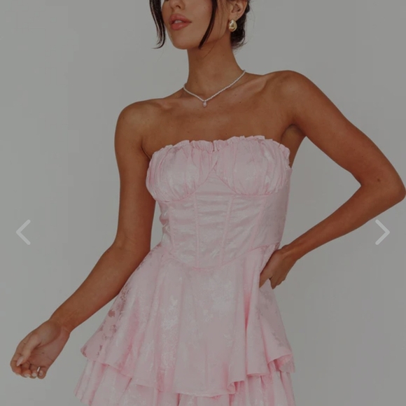 Pink Strapless Ruffled Romper - Picture 2 of 6